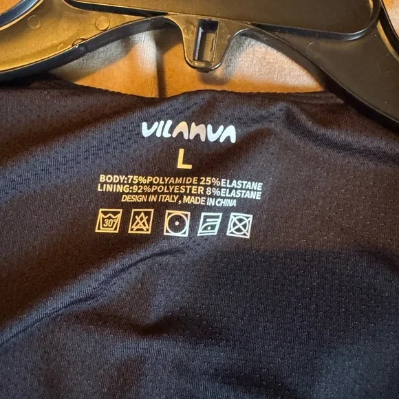 Chic Black Women's Jumpsuit - Picture 8 of 10